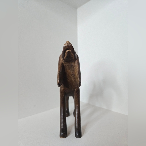 Hand-Carved Brown Wooden Dog Figurine - Decorative Pet Sculpture - Picture 6 of 8